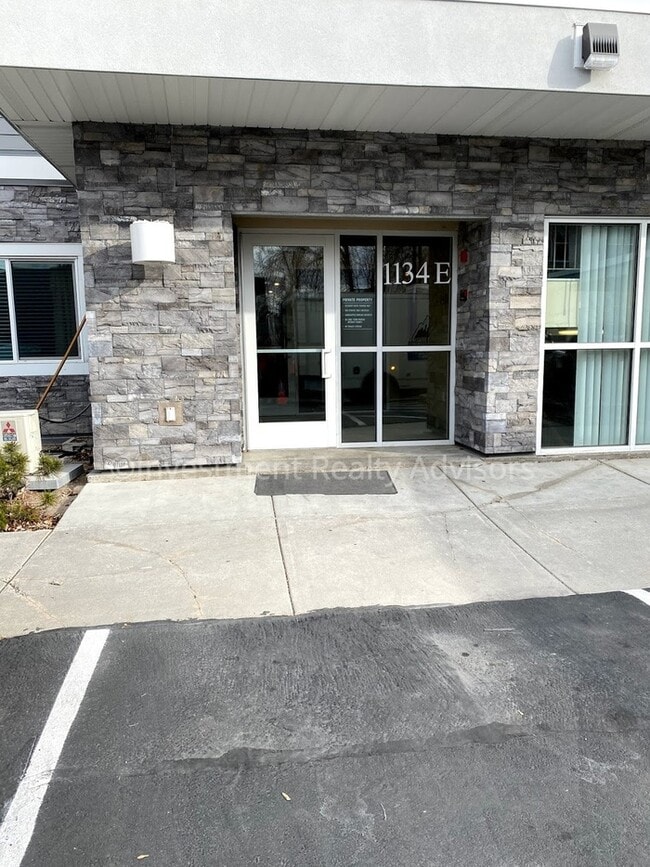 Building Photo - 1134 E 3300 S