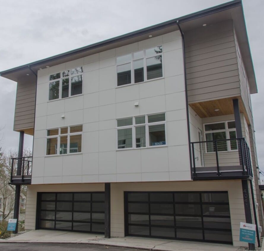 Foto principal - 3Bd/3.5Ba Bellevue Townhouse