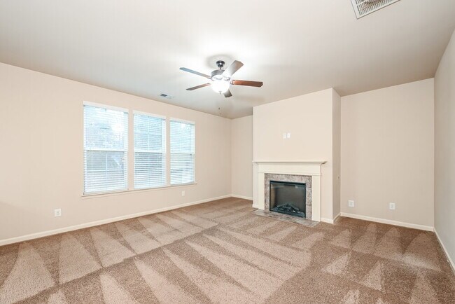 Foto del edificio - 1224 Nottley Dr