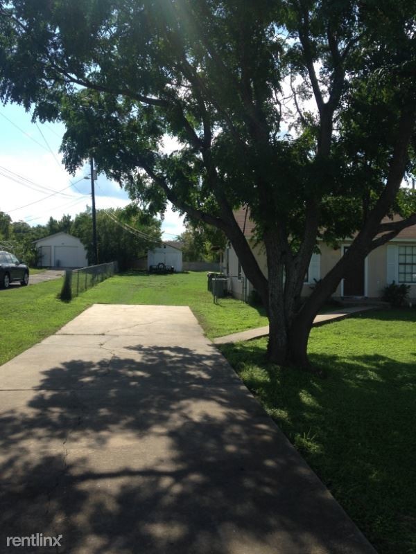 Foto del edificio - 3 br, 1.5 bath House - 805 Lacy Drive