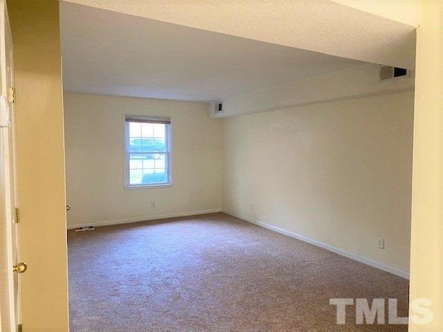 Building Photo - 4701 Blue Bird Ct