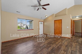Building Photo - 8920 Torrey Ln