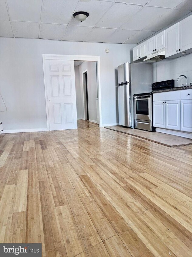 716 W Ritner St Unit 1/F FRONT, Philadelphia, PA 19148 Apartment for