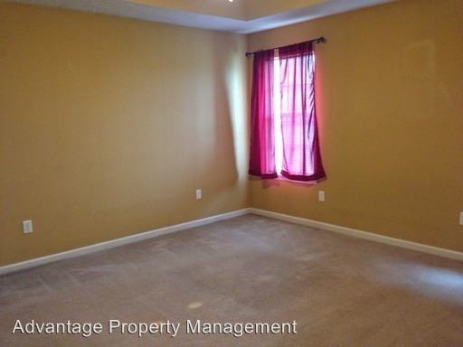 Foto del edificio - 2170 Morning Glory Ln