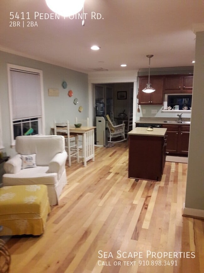 Foto del edificio - 5411 Peden Point Rd