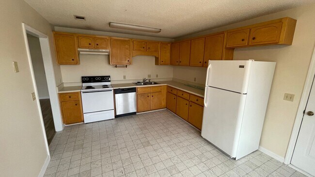 Foto del edificio - House for Rent