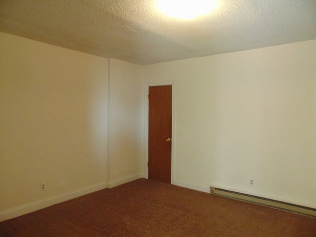 Building Photo - 4025 Baldwin Rd