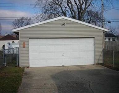 Building Photo - 2721 Anzio Ave