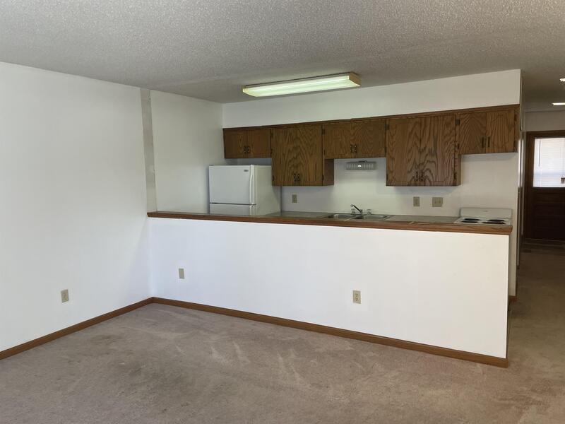 220 E 2nd Ave, Buhler, KS 67522 Condo for Rent in Buhler, KS