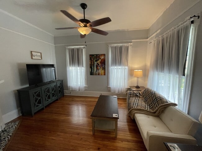 Photo - 1623 N Laura St Townhome