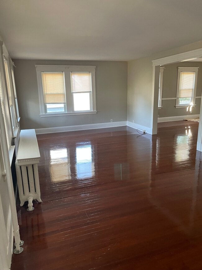 Foto del edificio - 381 Ward St