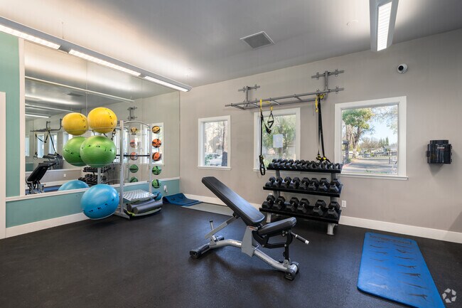 Gimnasio - Hidden Creek