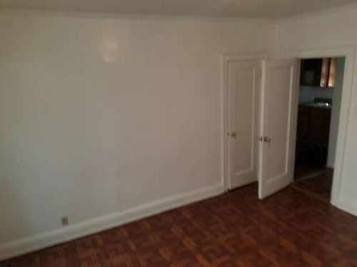 Foto del edificio - 10949 215th St