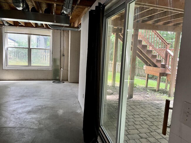 Foto del edificio - 911 Old Hickory Ln