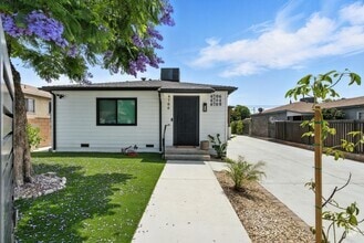 Building Photo - 6706 Riverton Ave