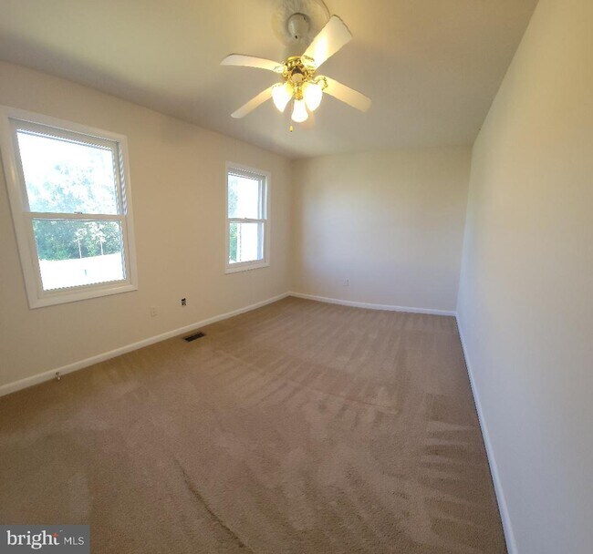 Foto del edificio - 5118 Cottonwood Ct