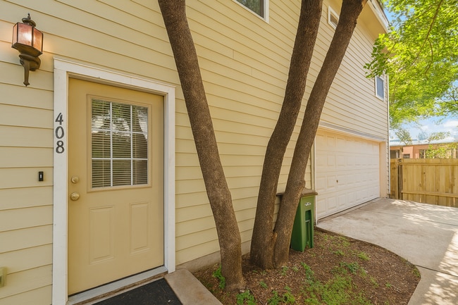 Photo - 408 Nelray Blvd Unit B Townhome