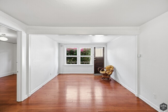 Foto del edificio - 2808 3rd St
