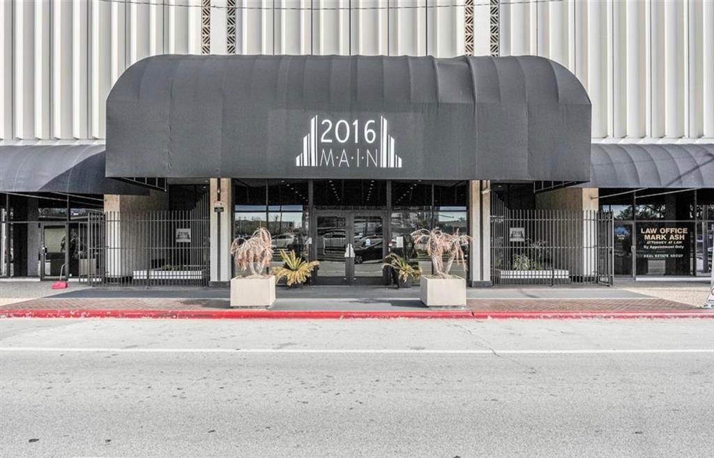 Primary Photo - 2016 Main St