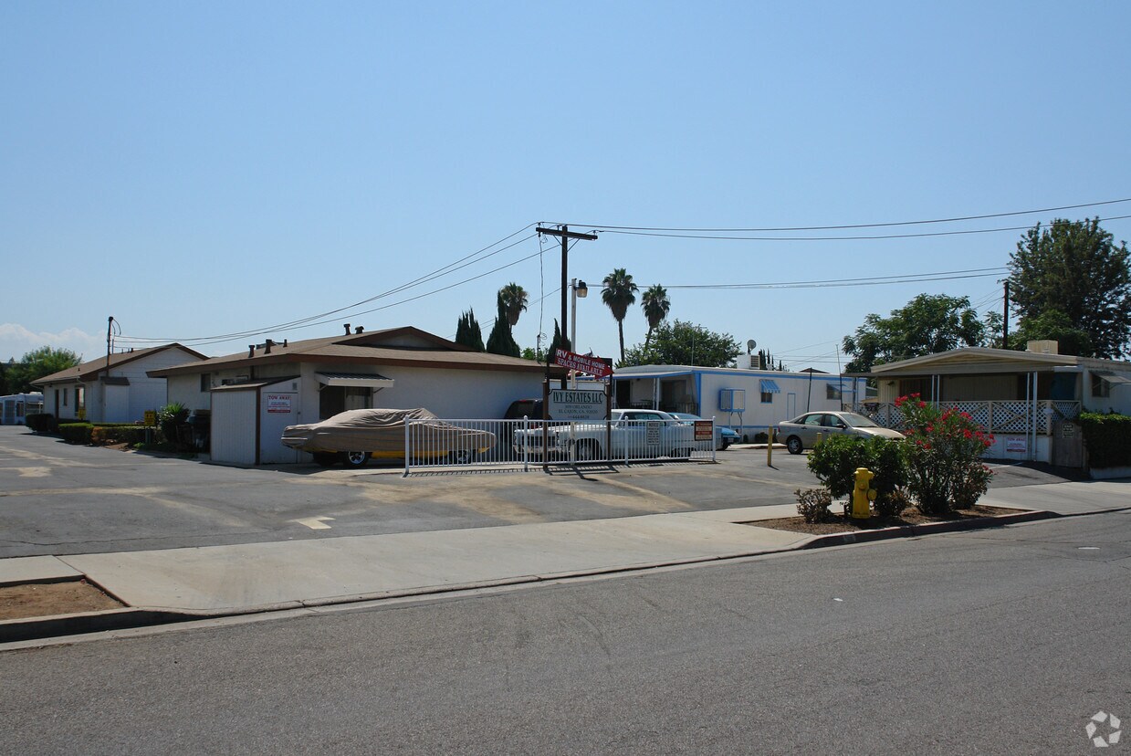 Building Photo - Ivy Trailer Park