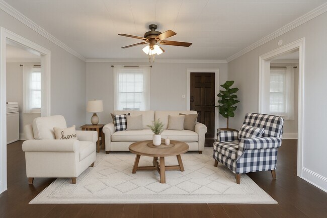 Building Photo - 308 W Sidnor St