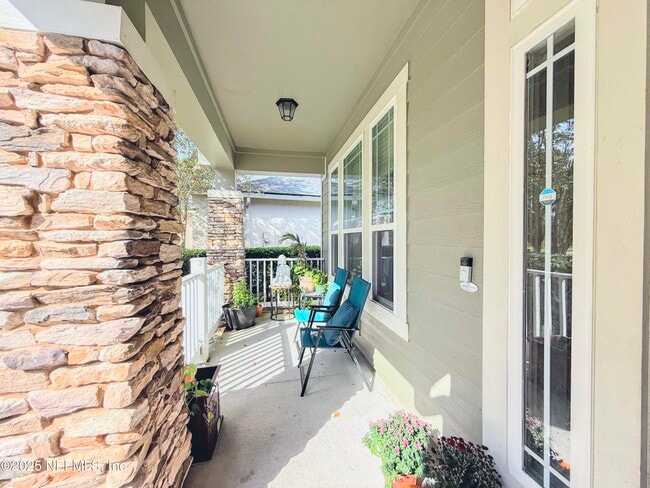 Building Photo - 7045 Rosabella Cir