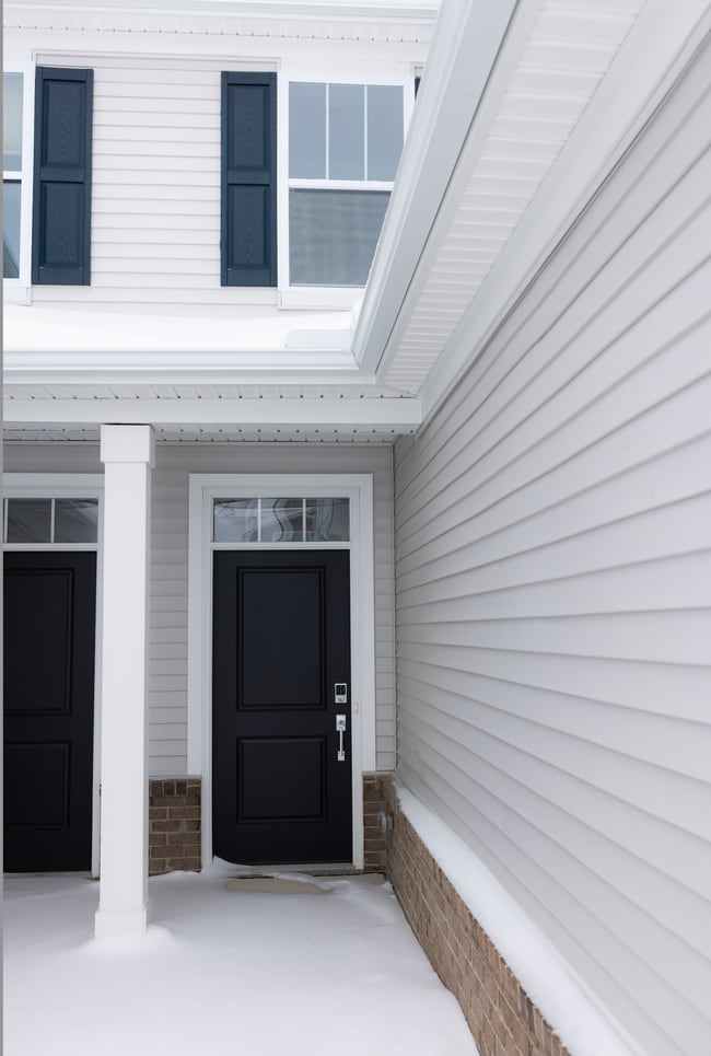 Building Photo - 1903 Salt Springs Dr