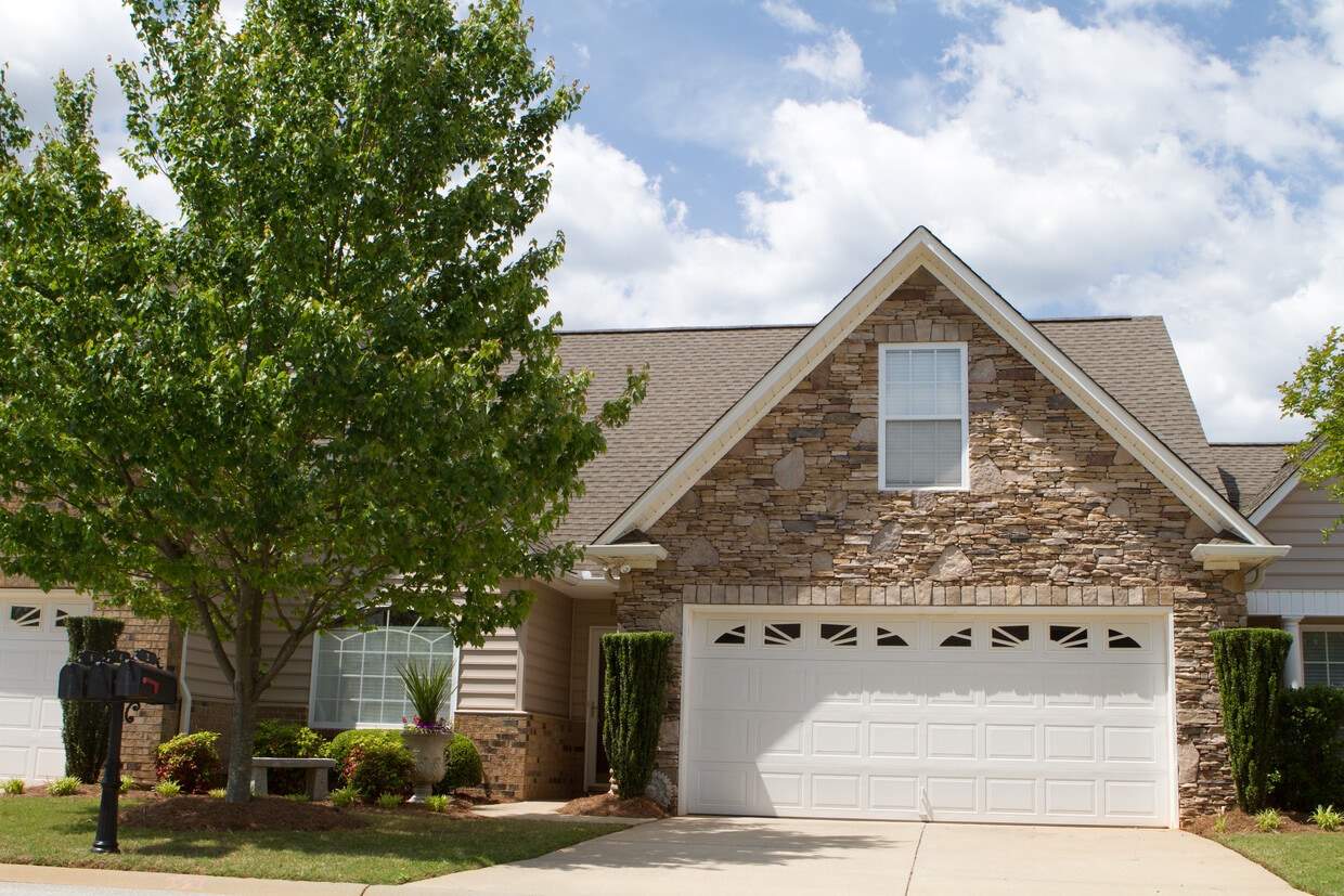 4 Brightmore Dr, Greer, SC 29650 Townhome Rentals in Greer SC