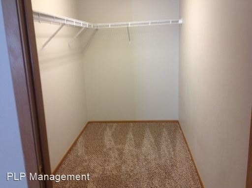 Building Photo - 3 br, 2 bath Apartment - 3553 13th Ave N