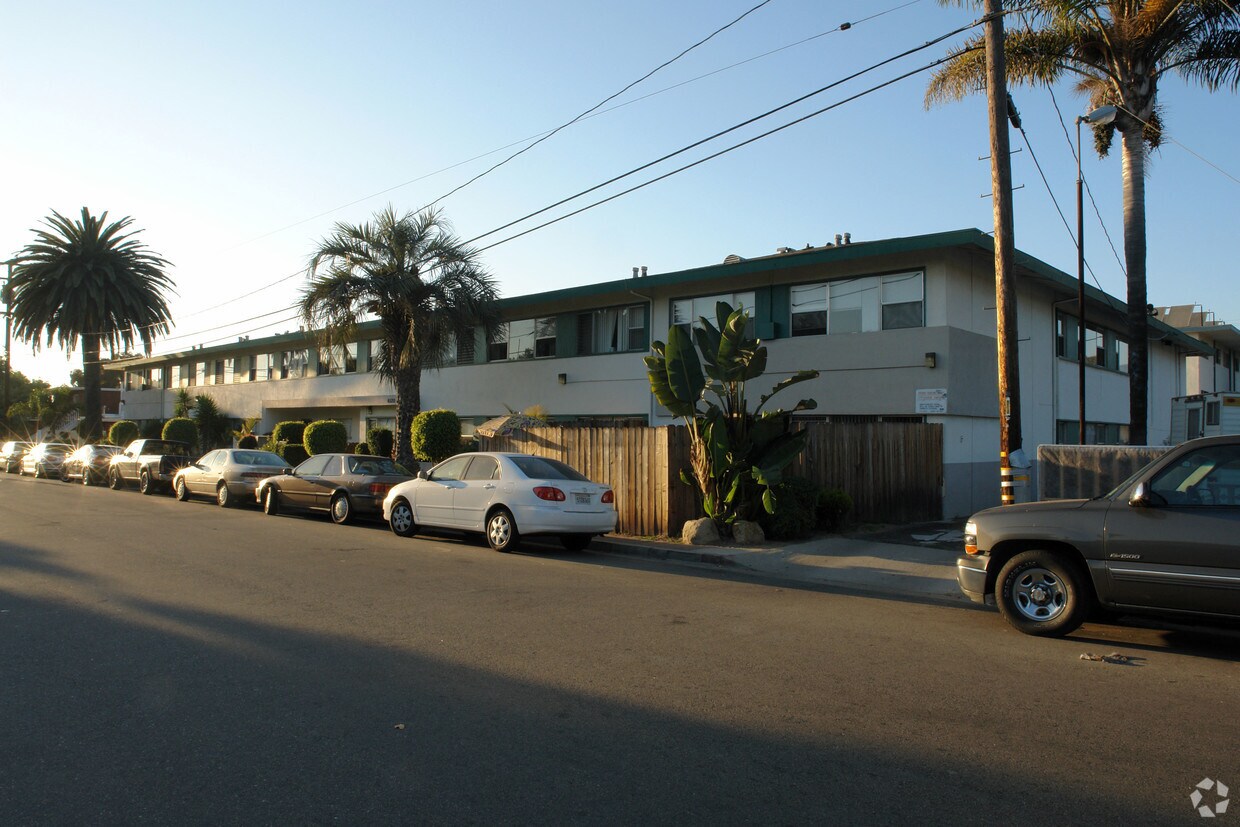 Building Photo - 6520 Cervantes Rd