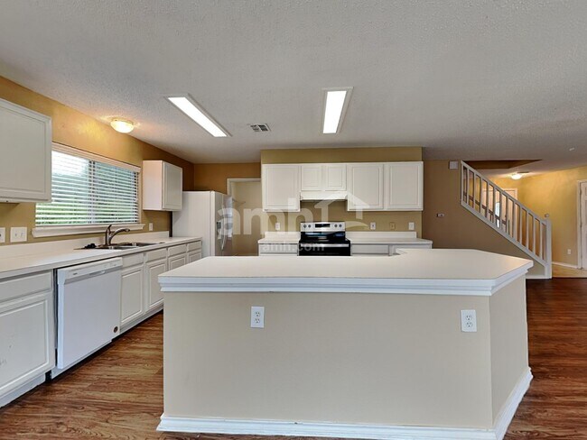 Building Photo - 12206 Rosedown Ln