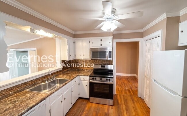 Building Photo - 5207 Evitt St