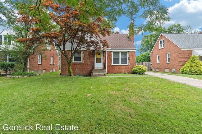 Building Photo - 3 br, 2 bath House - 1633 Temple Avenue