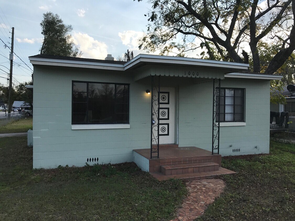 Photo - 1000 W Miller Ave (Orlando, FL)
