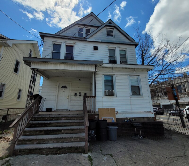 70 Lyons Ave Unit 3, Newark, NJ 07112 Condo for Rent in Newark, NJ