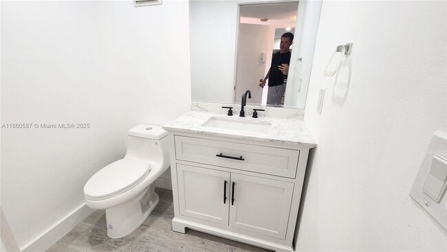 Foto del edificio - 10875 SW 112th Ave