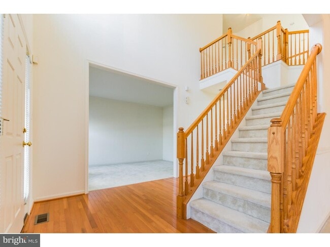 Building Photo - 505 Coriander Ct
