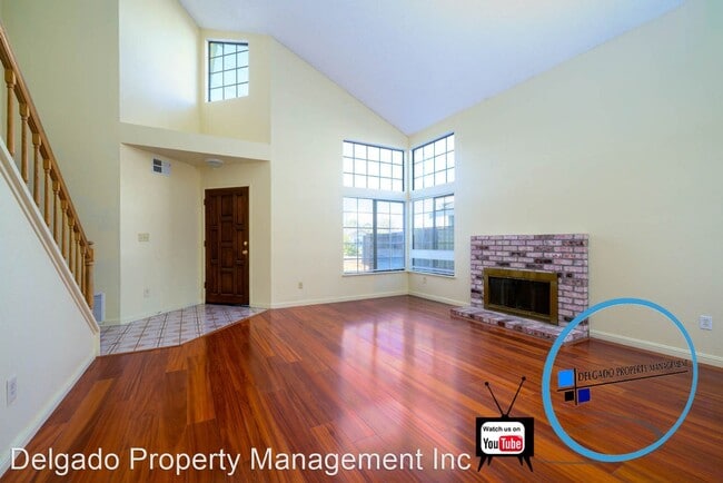 Building Photo - 4 br, 2.5 bath House - 337 Seahorse Drive