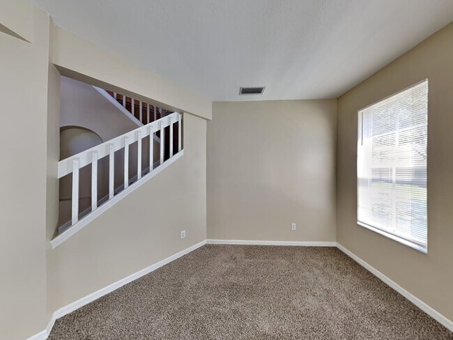 Building Photo - 201 Dalewood Ct