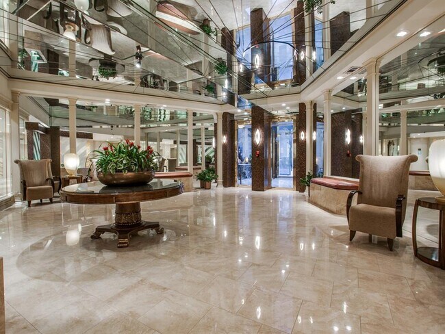 Foto del edificio - 5200 Keller Springs Rd