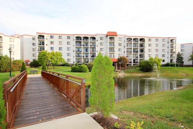 Building Photo - 375 Plum Creek Dr