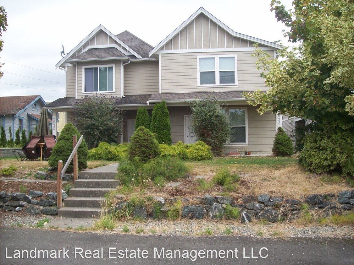 Primary Photo - 2828-2830 Moore St