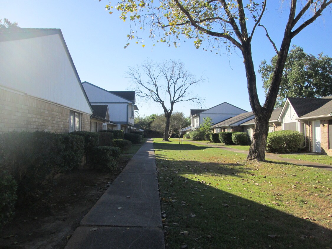 1185 Lyric Ln, Pasadena, TX 77503 Townhome Rentals in Pasadena TX