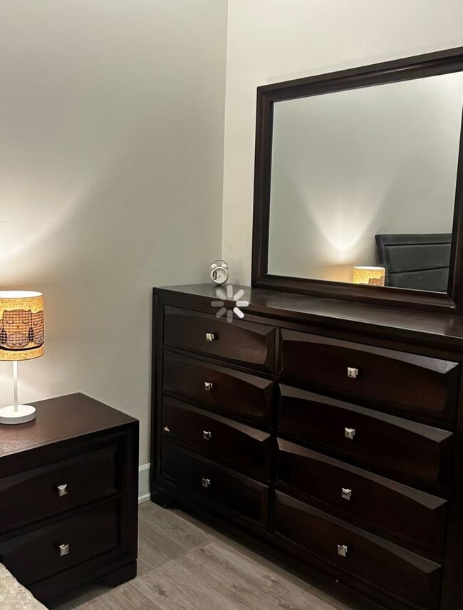 Photo du bâtiment - 14466 17 Av