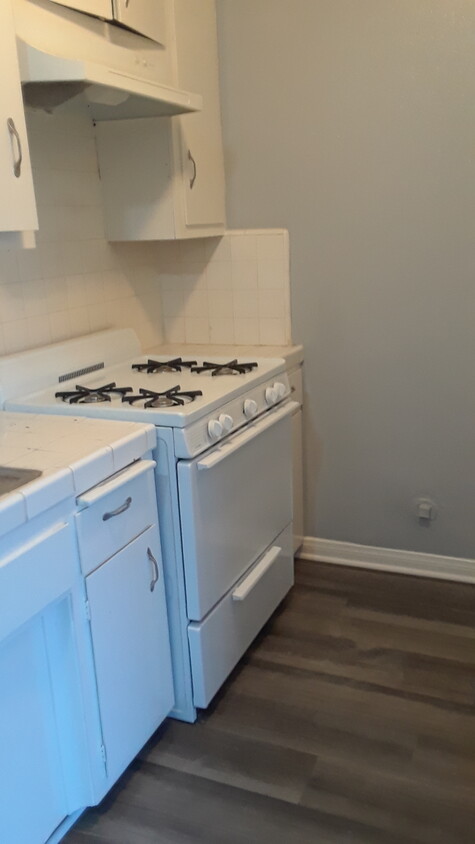 Foto principal - 11893 Truro Ave