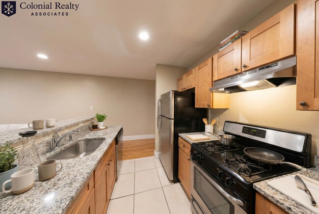 Photo - 328 St Paul St Apartment