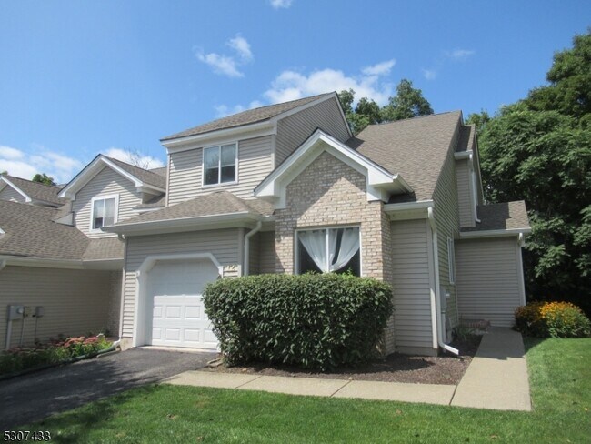 Building Photo - 12 Pale Star Ct