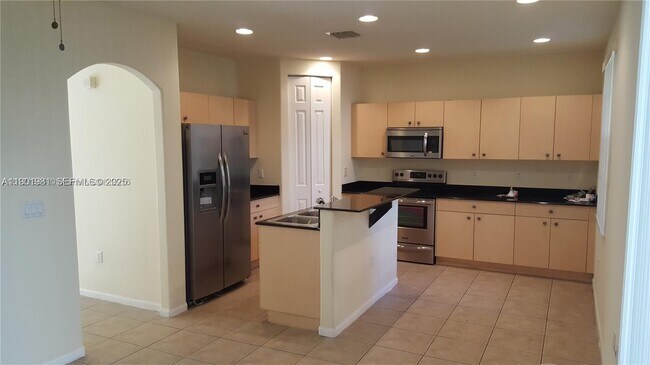 Foto del edificio - 2853 SW 85th Ave