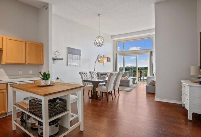 Foto del edificio - 3310 Nicollet Ave