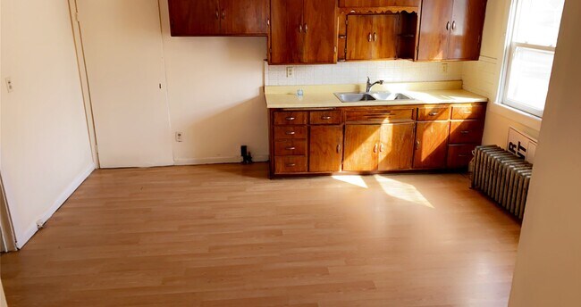 Kitchen - 2690 S 10th St